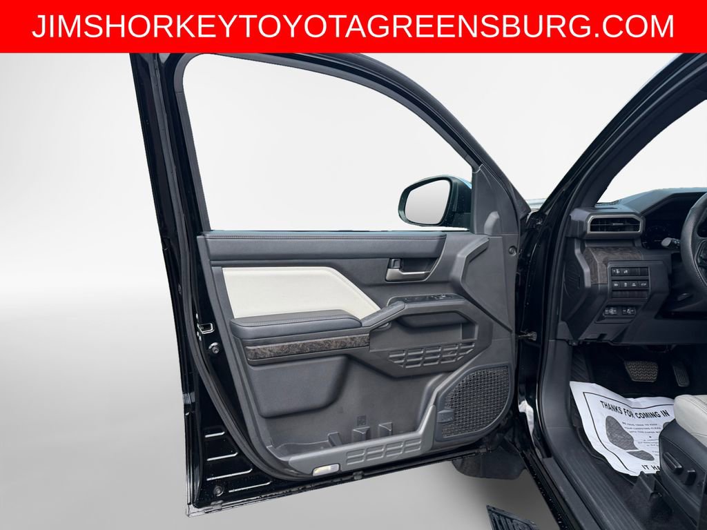 Used 2024 Toyota Tacoma Limited w/ Limited Package (LT) AWD/4WD image 14