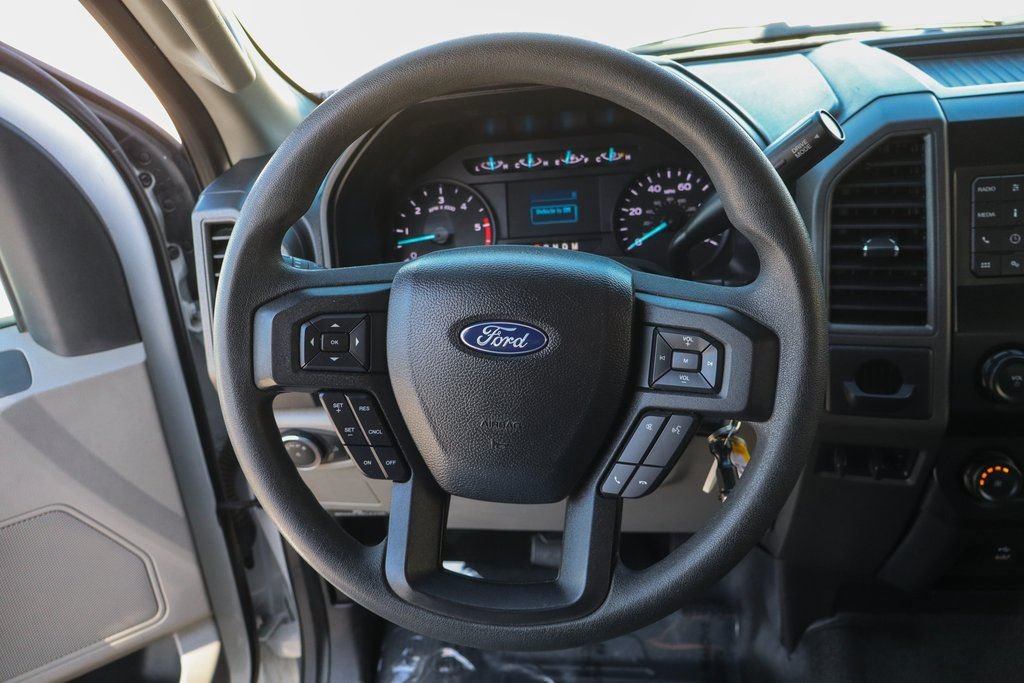 Used 2020 Ford F550 2WD Regular Cab Super Duty image 25