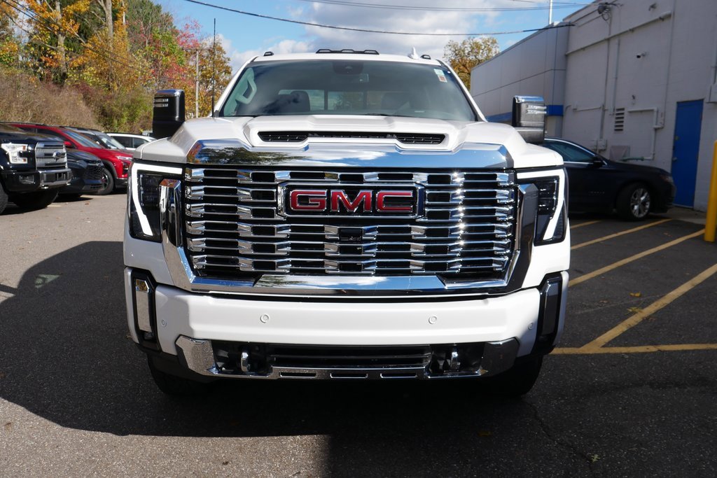 Used 2024 GMC Sierra 2500 Denali w/ Snow Plow Prep/Camper Package image 3