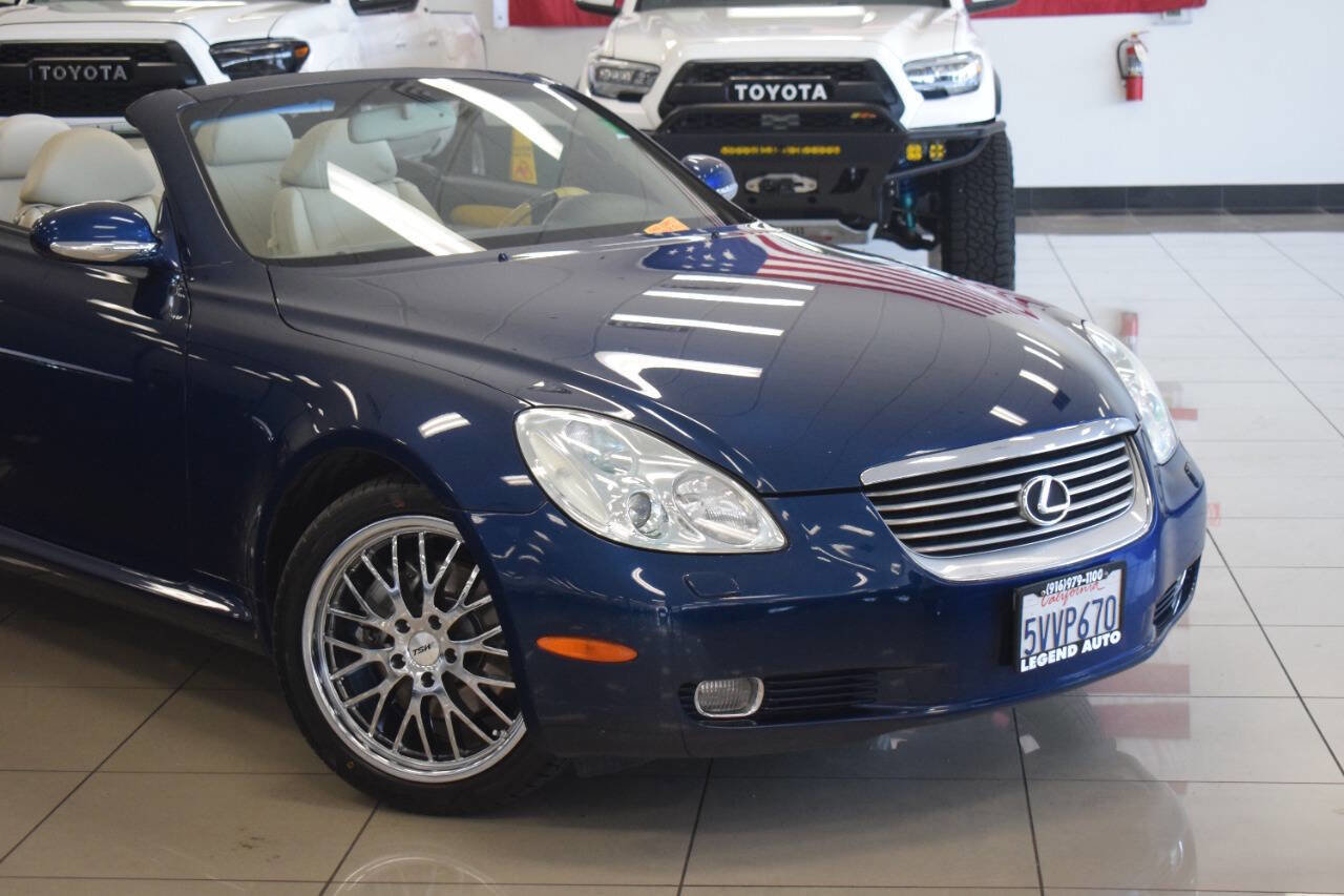 Used 2002 Lexus SC 430 Convertible RWD image 3