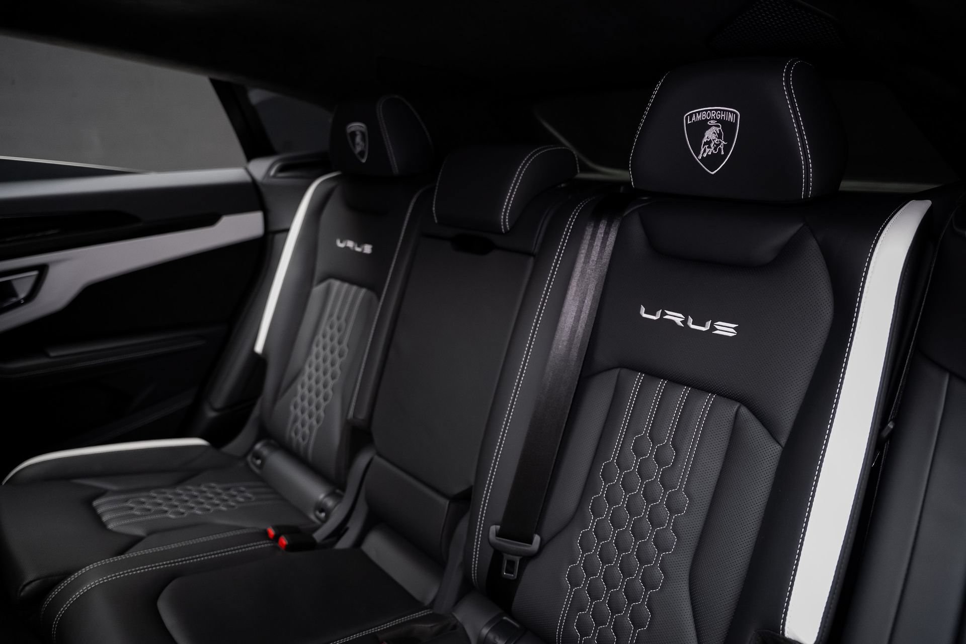 Used 2024 Lamborghini Urus S AWD/4WD image 68