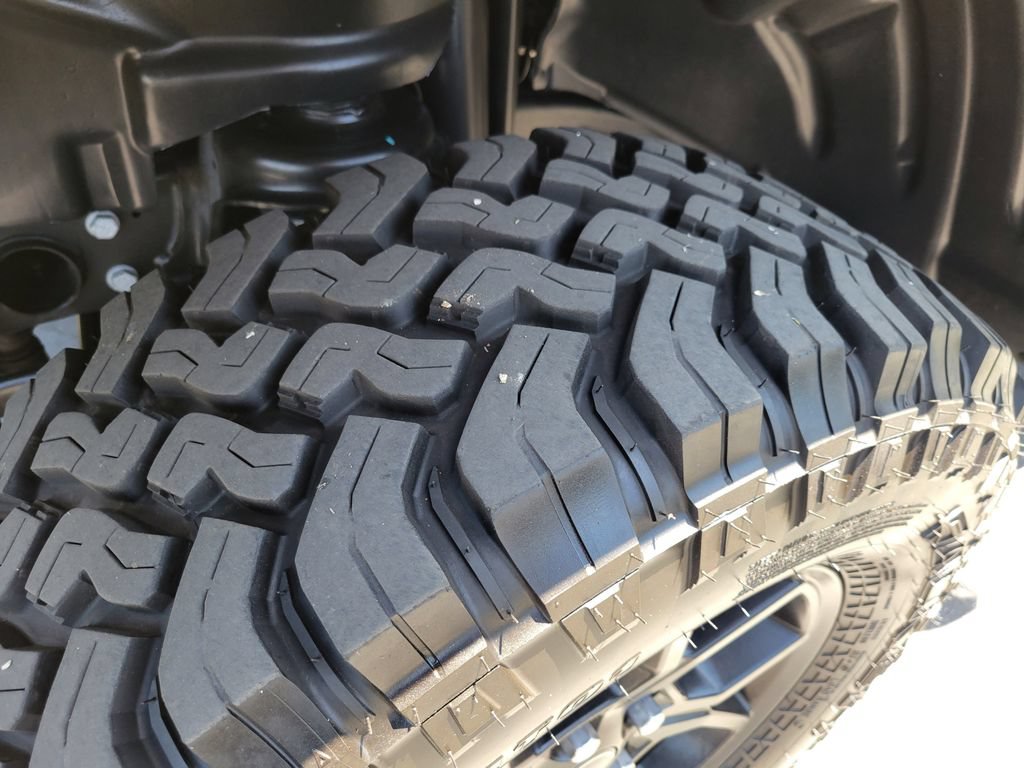 Used 2025 Jeep Wrangler Unlimited Sport AWD/4WD image 25