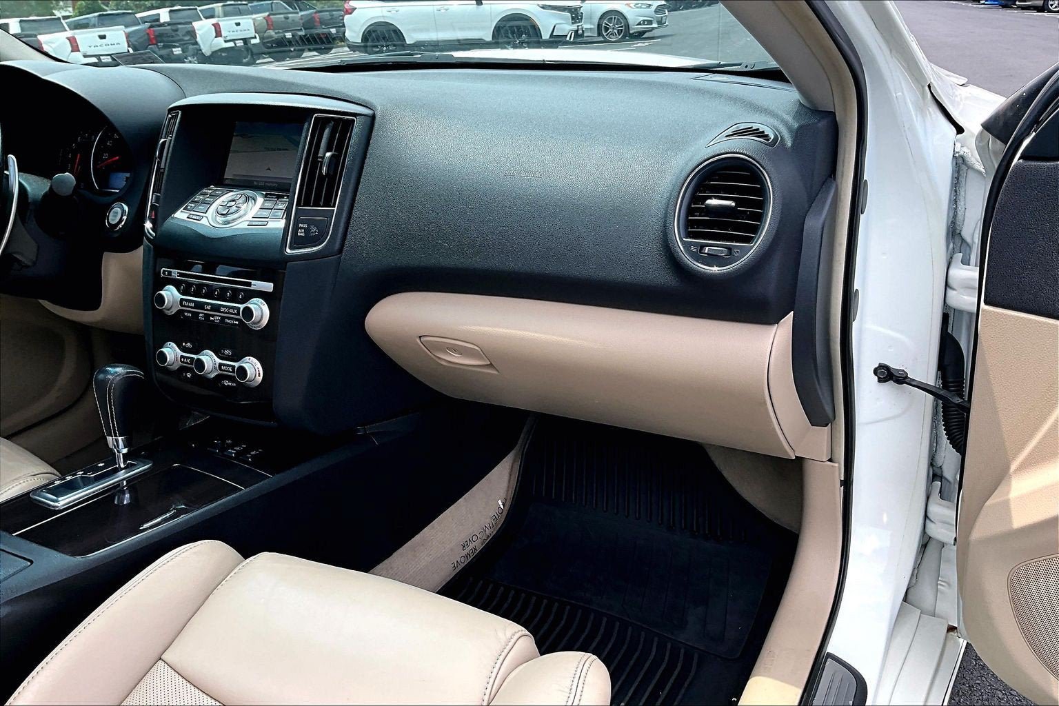 Used 2014 Nissan Maxima 3.5 SV w/ Premium Package FWD image 14