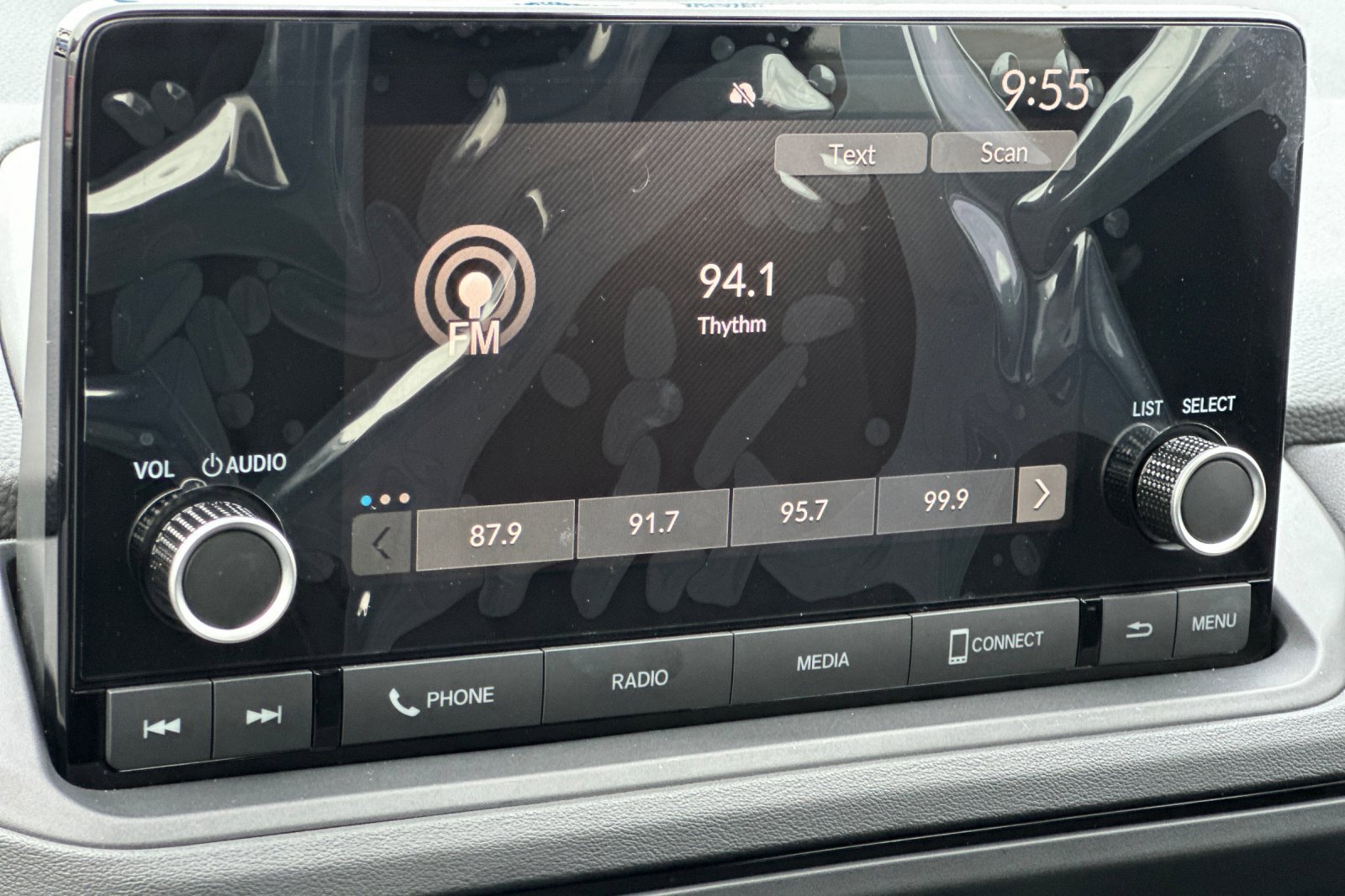 Certified 2025 Honda Accord SE image 17