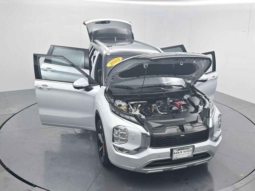 Used 2023 Mitsubishi Outlander SEL 40th Anniversary image 51