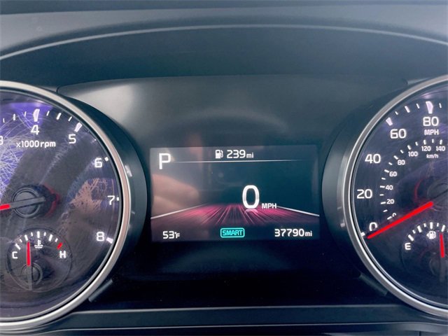 Used 2024 Kia Carnival LX image 15