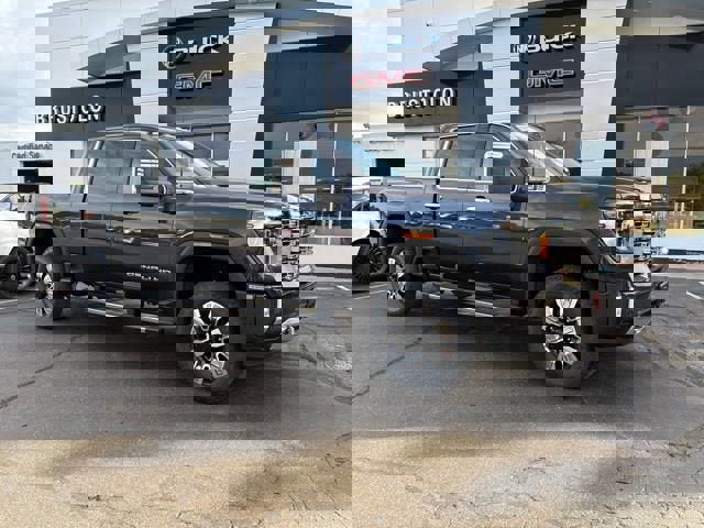 New 2026 GMC Sierra 3500 Denali w/ Denali Reserve Package