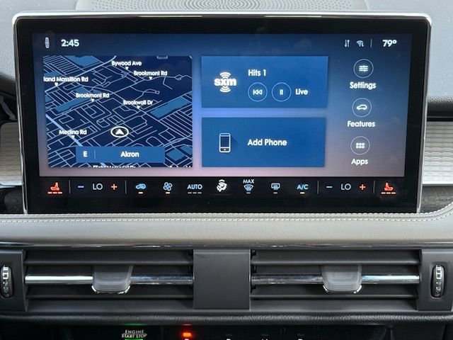 Used 2024 Lincoln Corsair AWD image 19