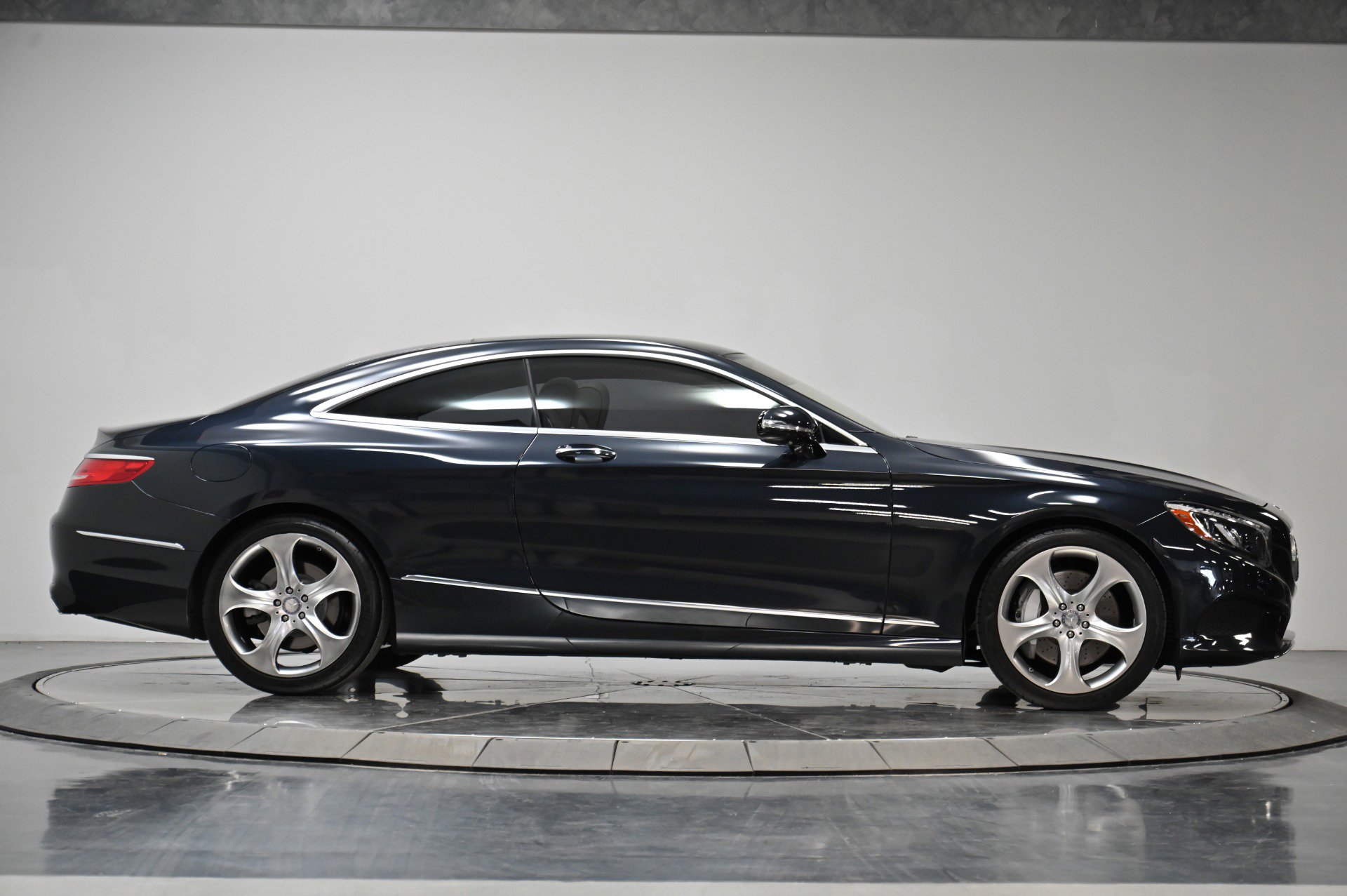 Used 2015 Mercedes-Benz S 550 4MATIC Coupe image 15