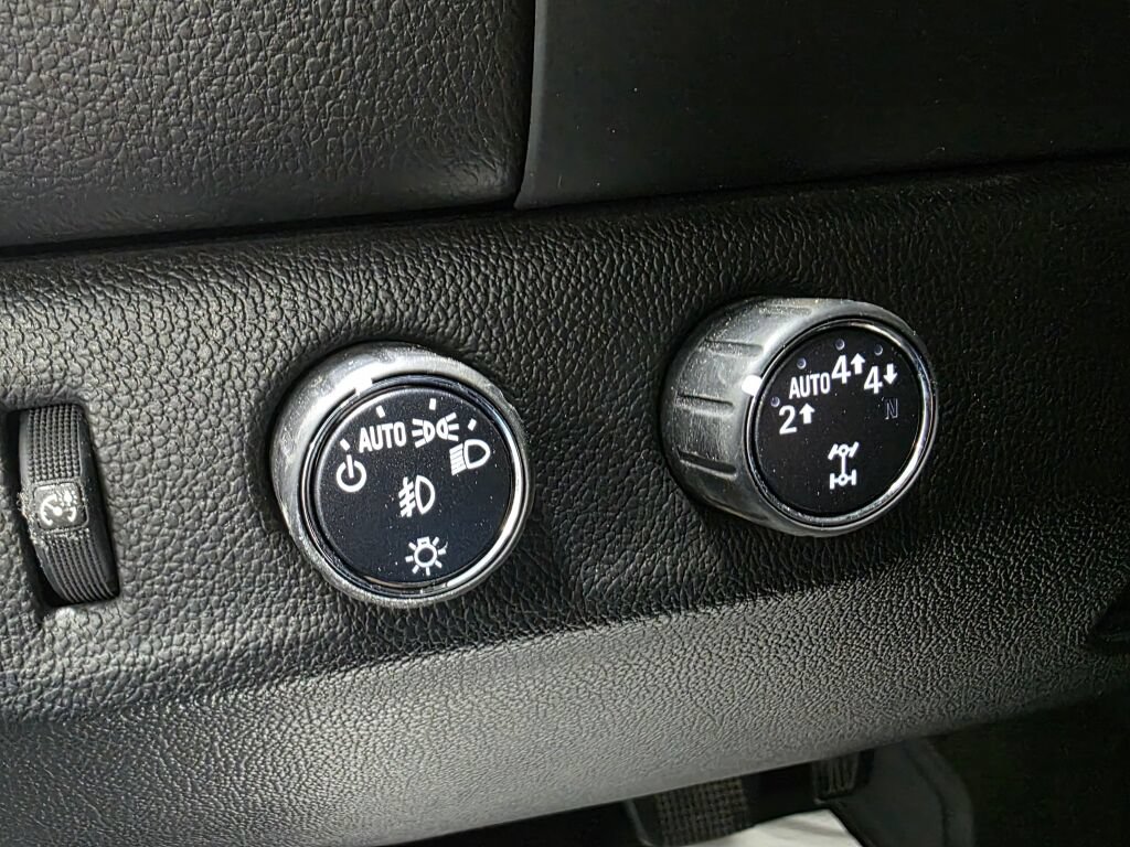 Used 2018 GMC Canyon SLE AWD/4WD image 13