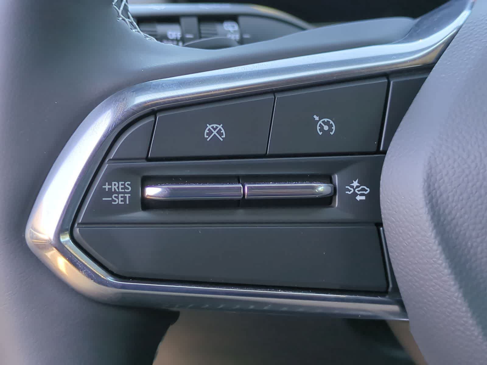 New 2026 Chevrolet Equinox EV LT AWD/4WD image 15