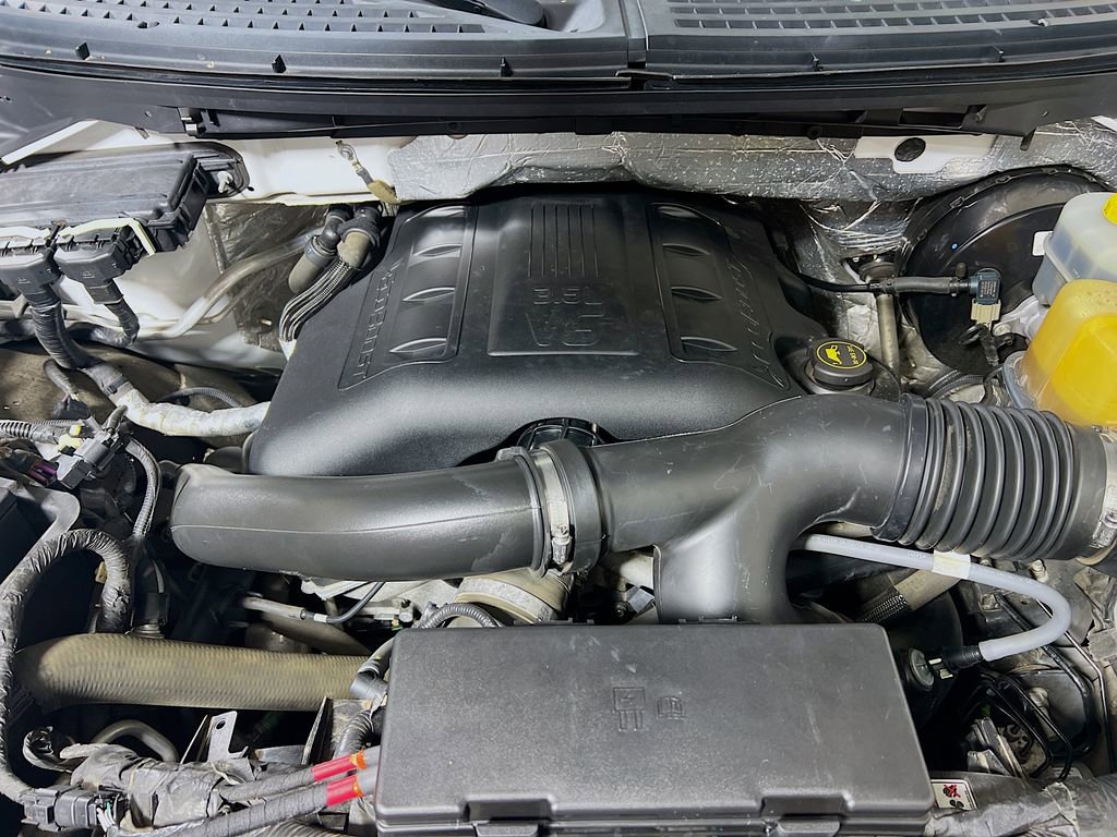 Used 2014 Ford F150 XLT w/ Equipment Group 302A Luxury image 26