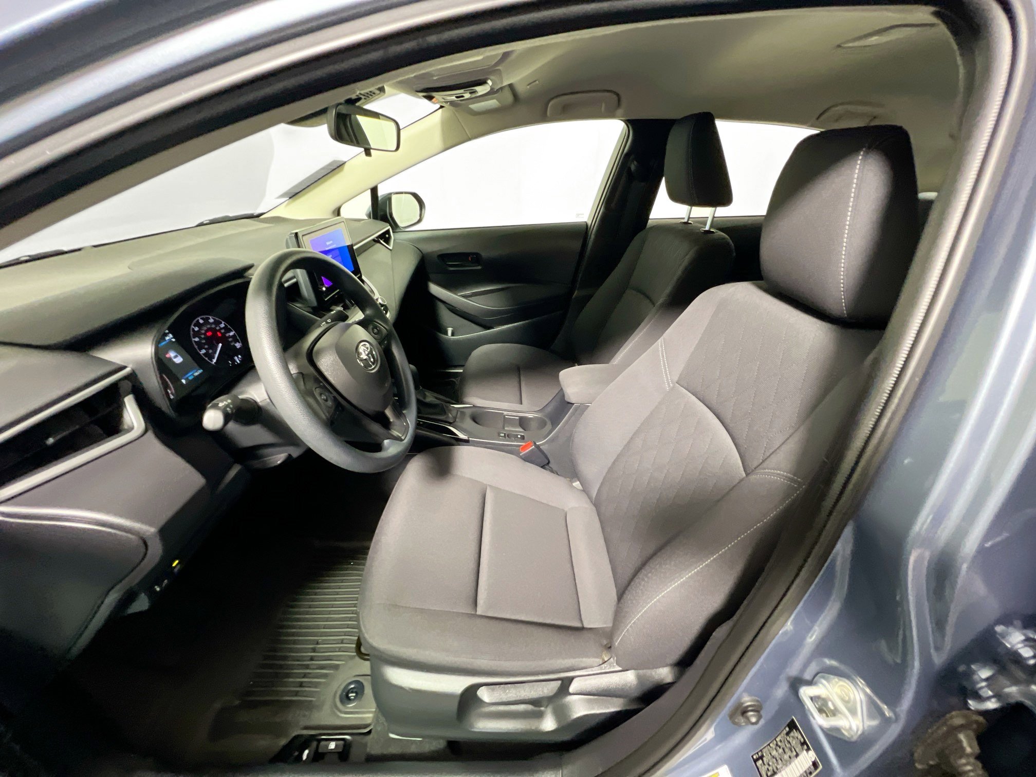 Used 2024 Toyota Corolla LE image 14