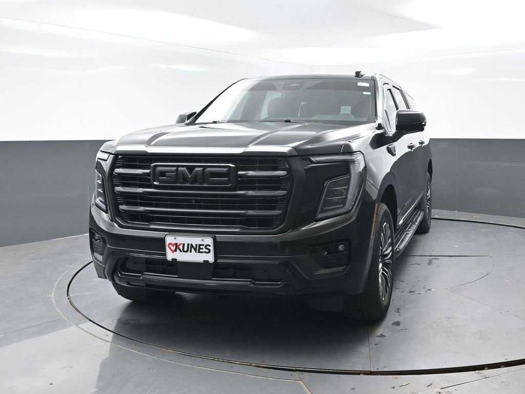 Used 2025 GMC Yukon XL Elevation AWD/4WD image 8