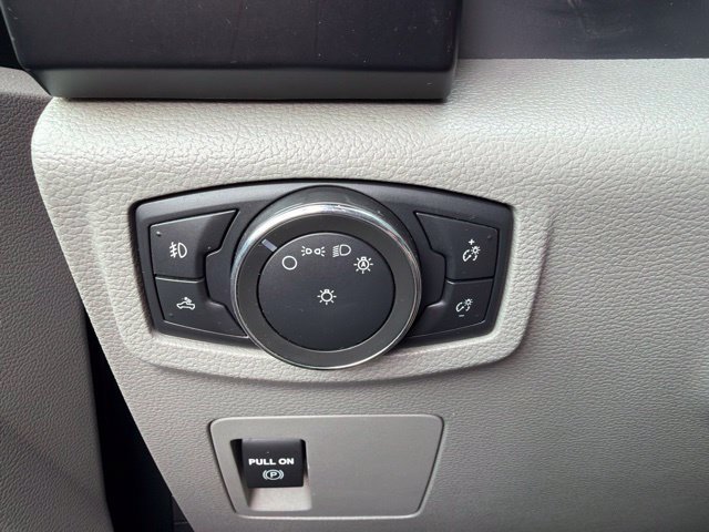 Used 2017 Ford F150 XL w/ Equipment Group 101A Mid AWD/4WD image 21