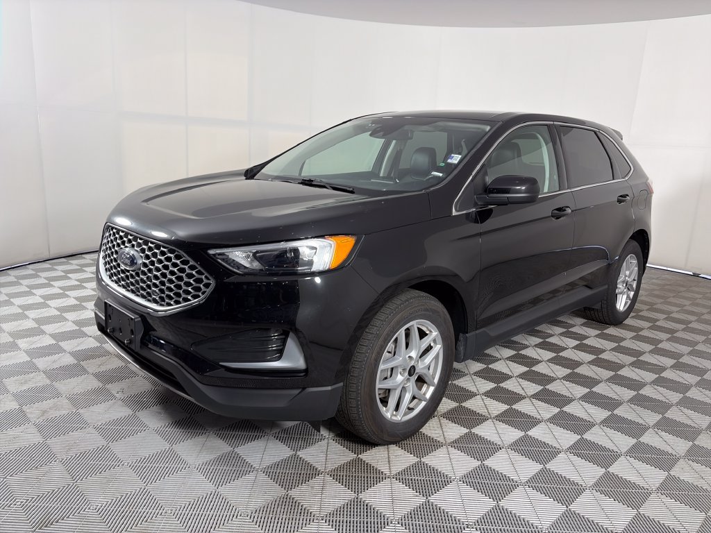 Used 2024 Ford Edge SEL AWD/4WD image 3