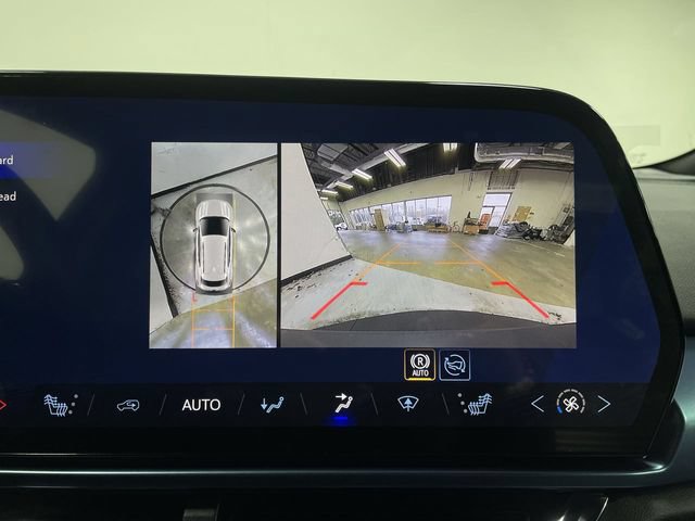 New 2026 Chevrolet Equinox EV LT w/ LPO, All-Weather Mat Package FWD image 17