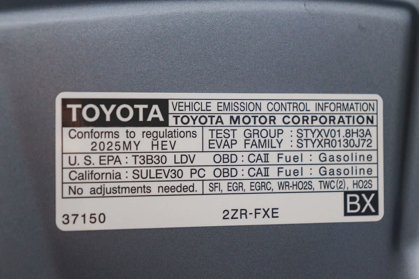 Certified 2025 Toyota Corolla LE FWD image 29