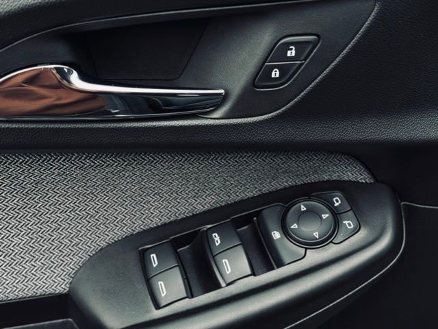 Used 2023 Chevrolet TrailBlazer LT w/ Convenience Package image 12