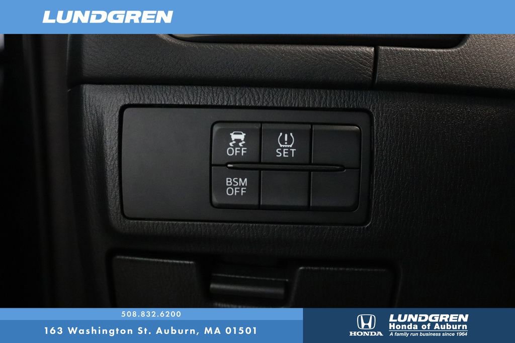 Used 2014 MAZDA MAZDA6 Touring w/ Touring Technology Package FWD image 27