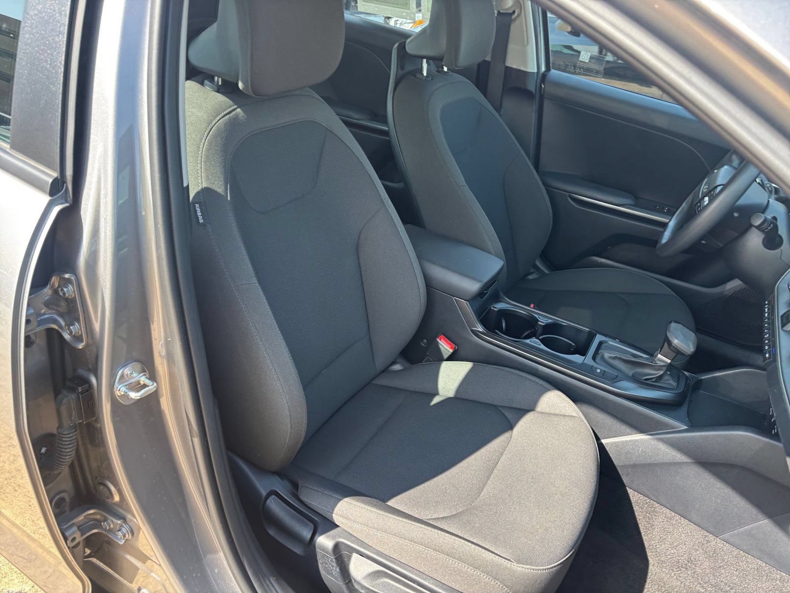 Used 2026 Kia K4 FWD image 34