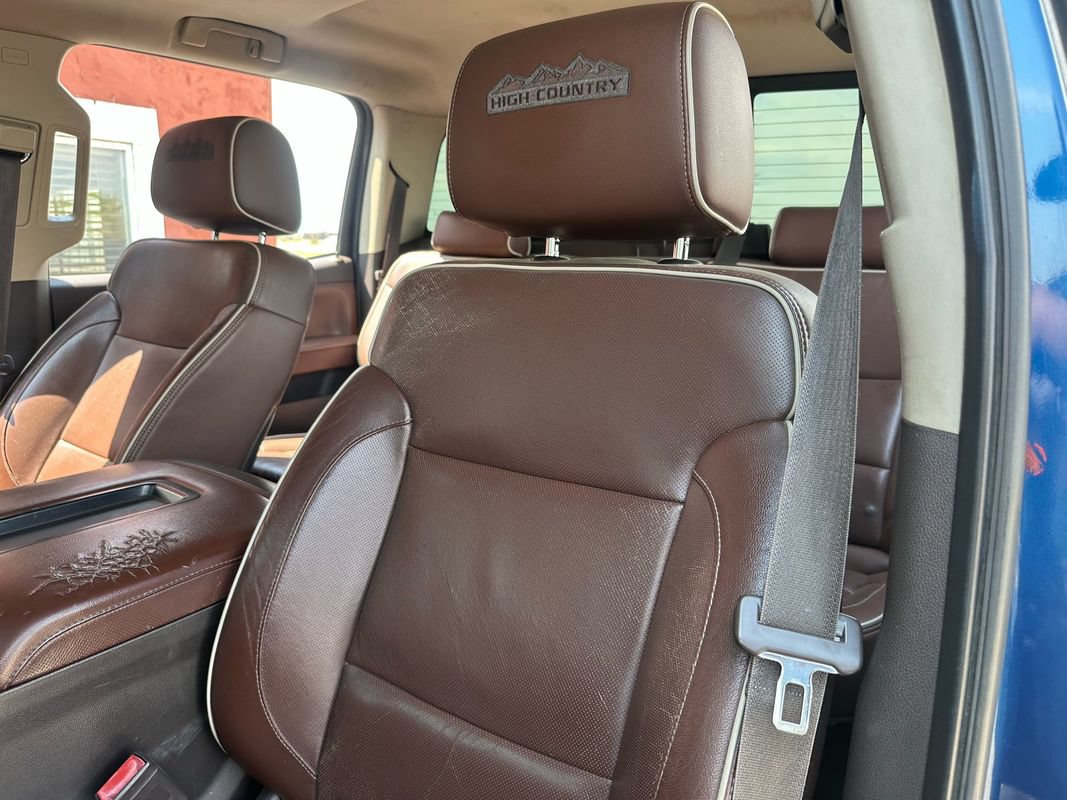 Used 2015 Chevrolet Silverado 2500 High Country w/ Duramax Plus Package AWD/4WD image 34