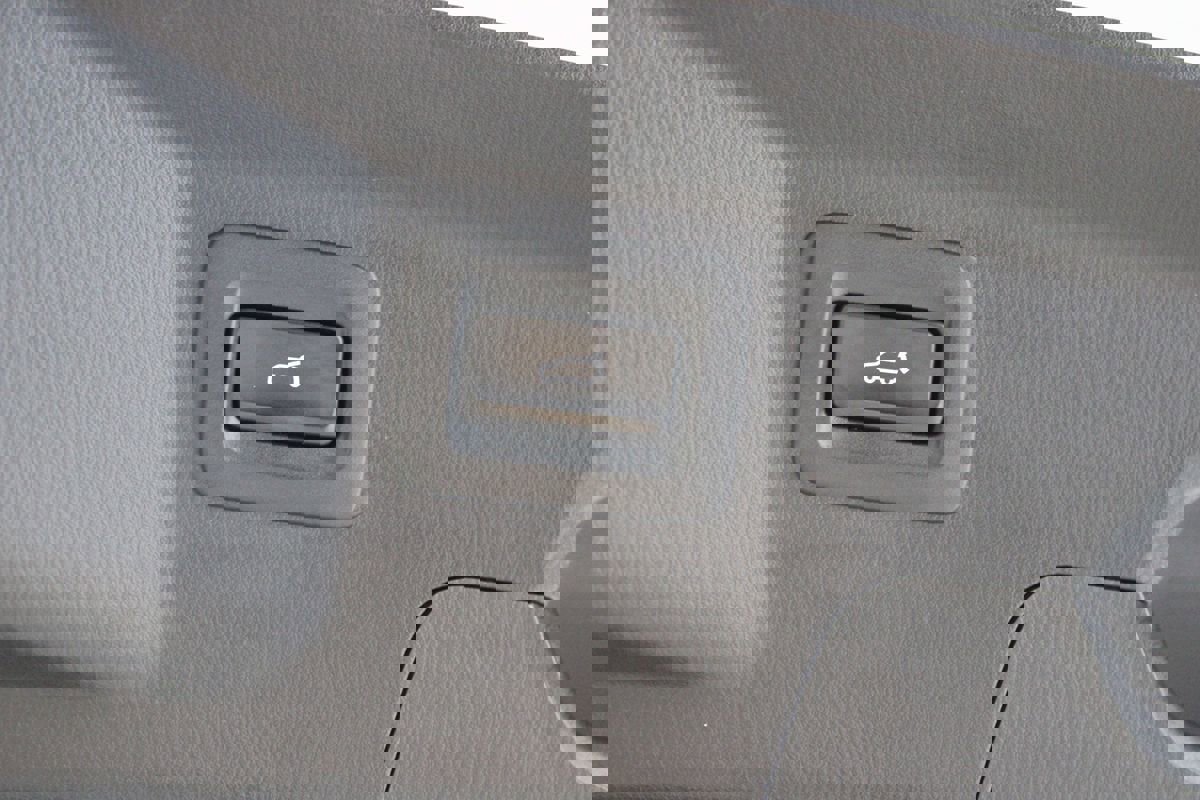 Used 2023 MAZDA CX-9 Touring image 35