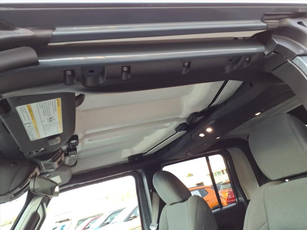 New 2026 Jeep Gladiator Sport image 13