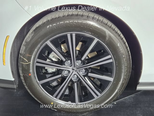 New 2026 Lexus ES 500e AWD/4WD image 9
