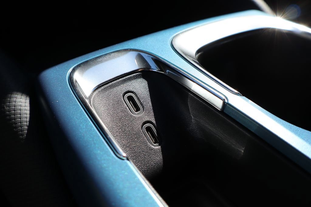 New 2026 Chevrolet Equinox EV LT image 23