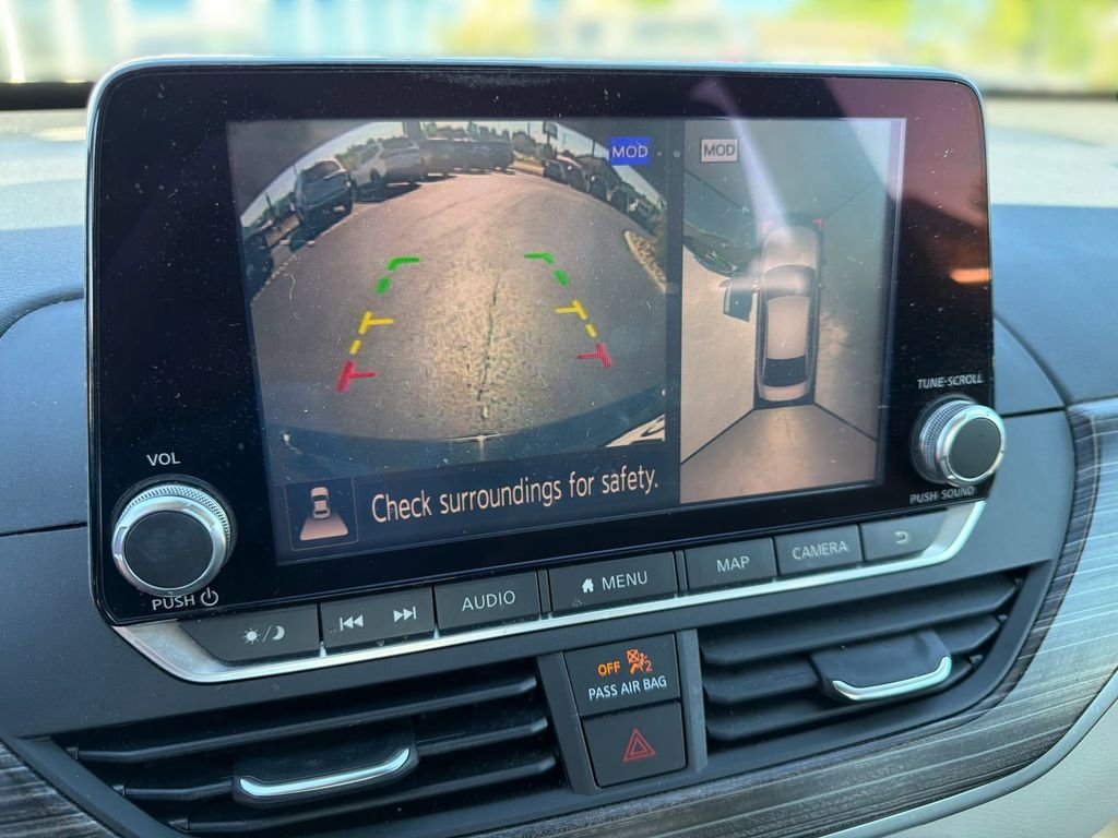 Used 2019 Nissan Altima 2.5 Platinum FWD image 15