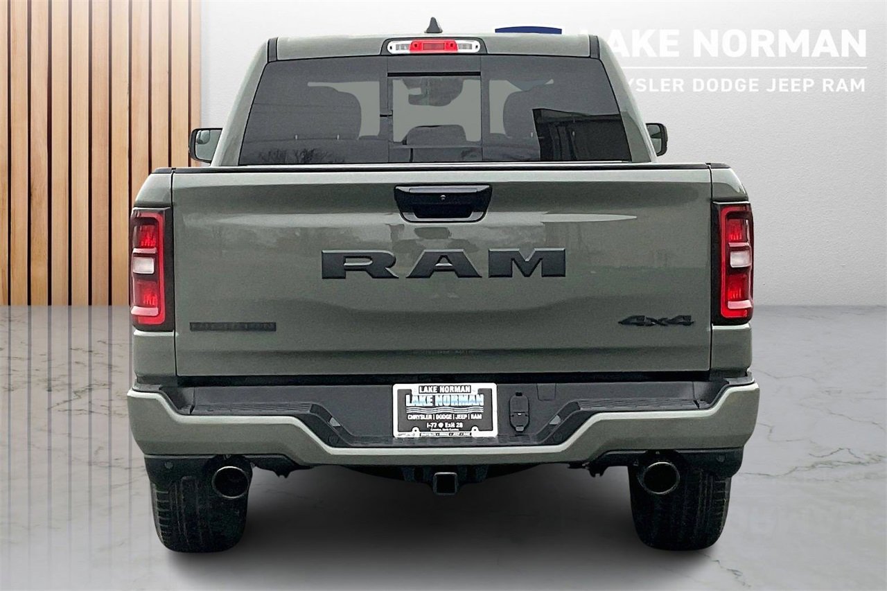 New 2026 RAM 1500 4x4 Crew Cab image 8