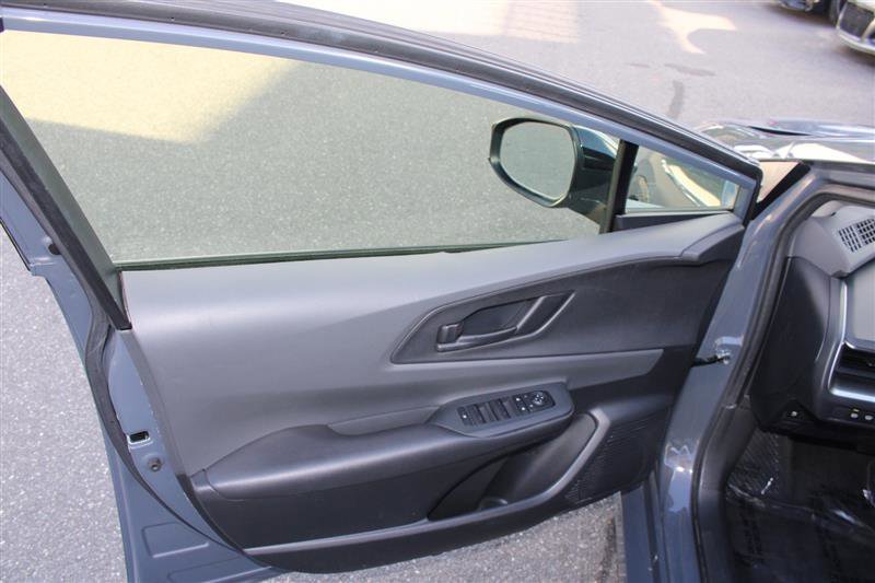 Used 2024 Toyota Prius LE image 10