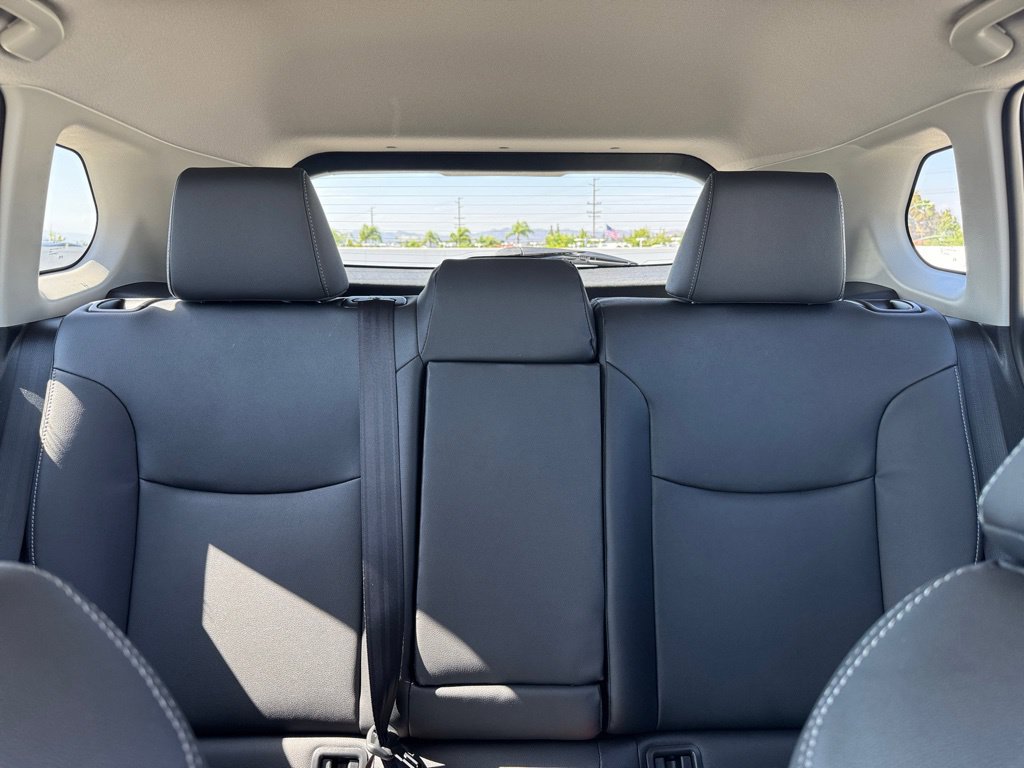 Used 2026 Toyota Corolla Cross XLE w/ Convenience Package FWD image 40