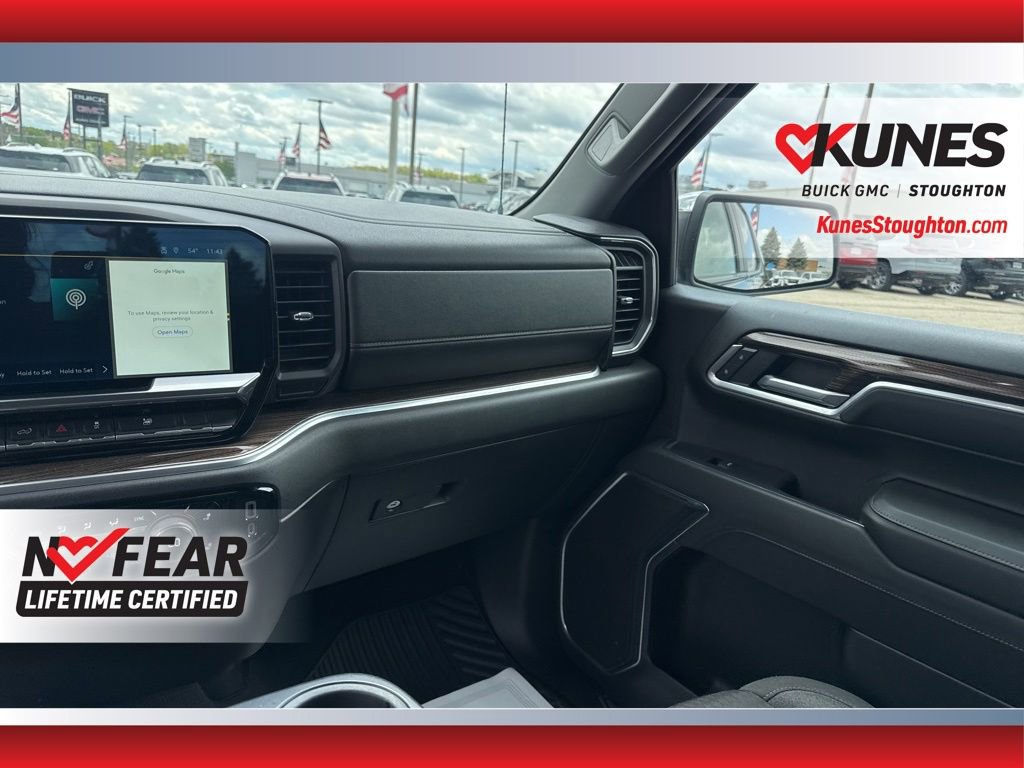 Used 2022 Chevrolet Silverado 1500 LT AWD/4WD image 46
