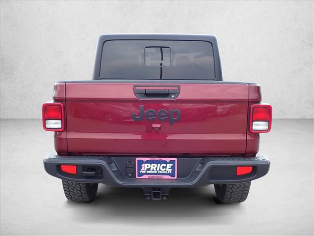 Used 2022 Jeep Gladiator Sport AWD/4WD image 3