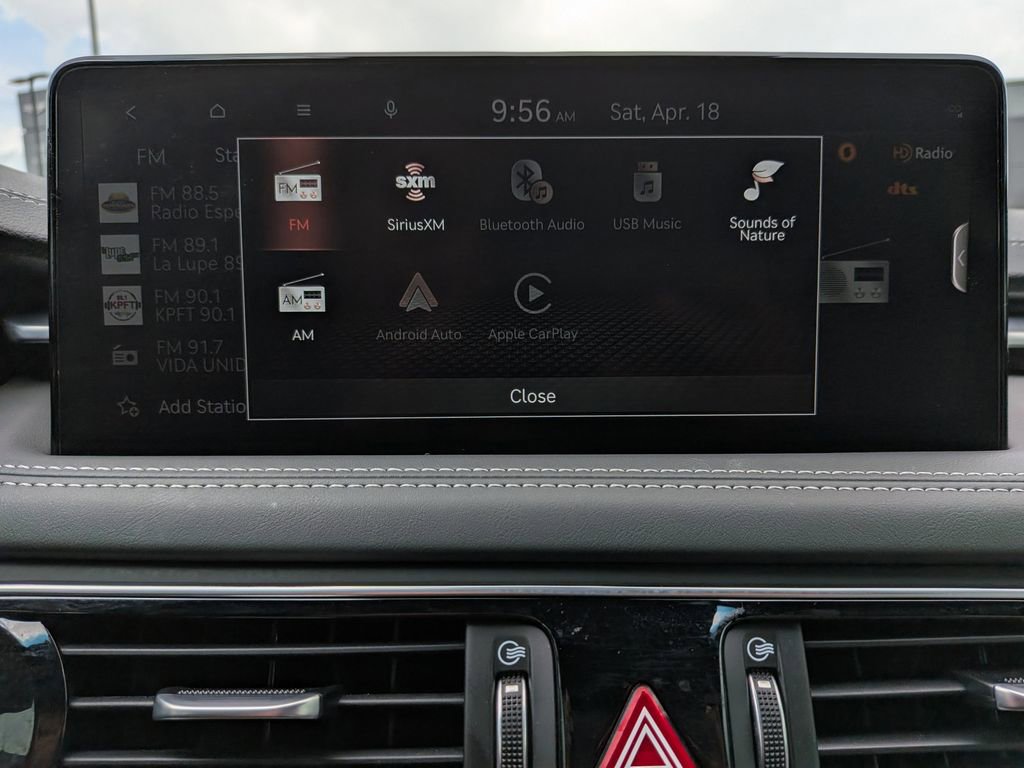 Used 2023 Genesis G70 2.0T image 21