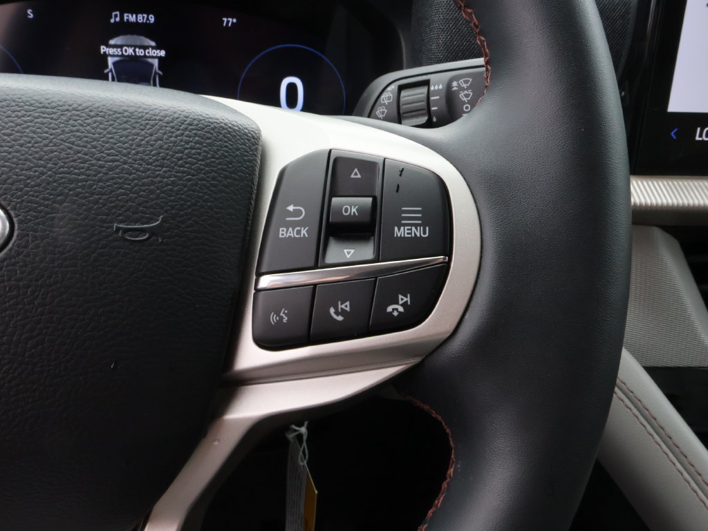 New 2026 Ford Explorer Active AWD/4WD image 29