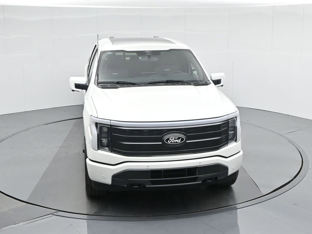 New 2025 Ford F150 Lightning Platinum w/ Dark Elements Package image 39