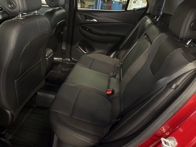 Used 2021 Buick Encore GX Select w/ Sport Touring Package image 21