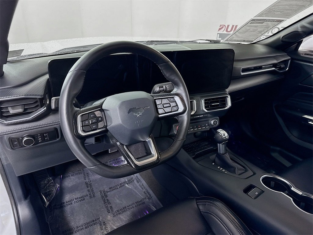 Used 2024 Ford Mustang Premium image 9