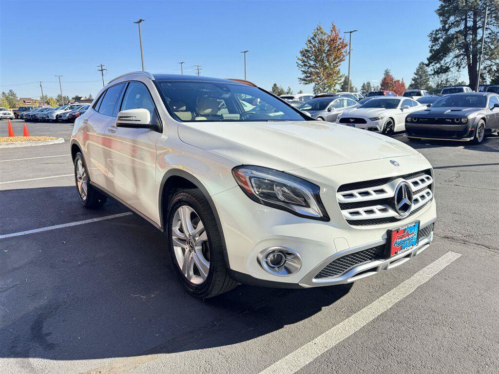 Used 2018 Mercedes-Benz GLA 250 4MATIC image 7