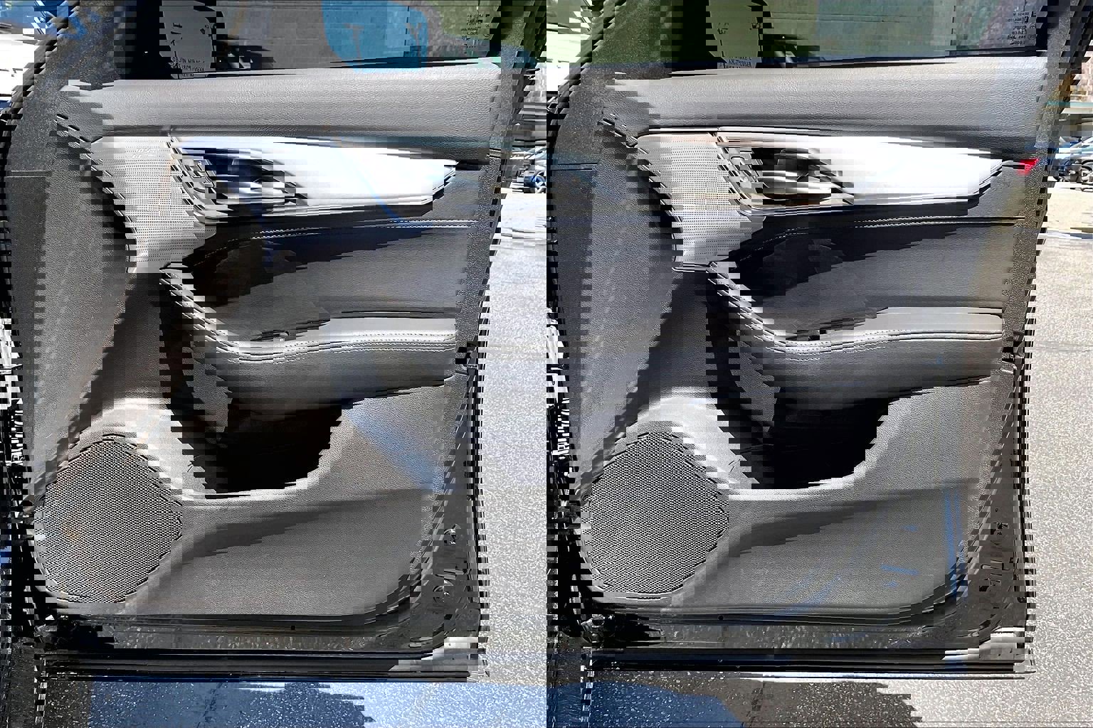 Used 2023 Cadillac CT5 Luxury w/ Sun And Sound Package RWD image 21