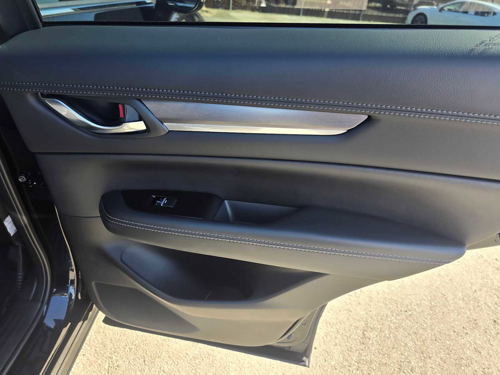 Used 2025 MAZDA CX-5 AWD 2.5 S w/ Premium Plus Pkg image 13