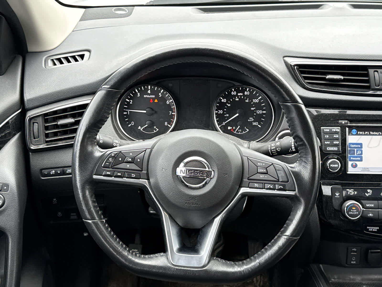 Used 2017 Nissan Rogue Sport SL AWD/4WD image 8