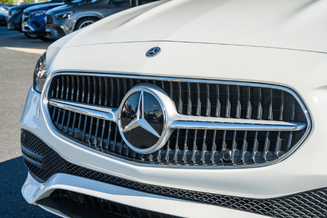 New 2027 Mercedes-Benz C 300 4MATIC Sedan image 12