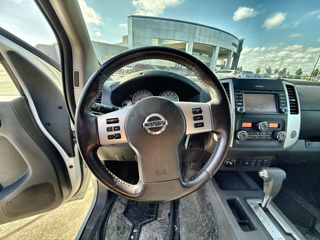 Used 2018 Nissan Frontier PRO-4X AWD/4WD image 14