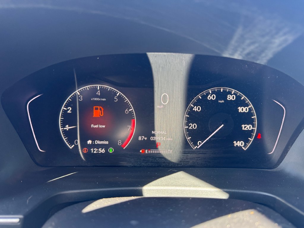 Used 2023 Honda Pilot Sport image 16