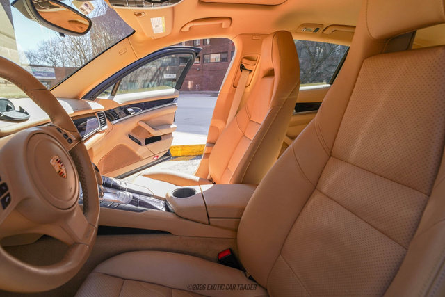 Used 2012 Porsche Panamera 4 image 47