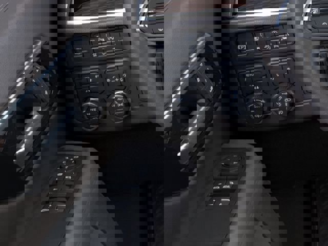 New 2026 Chevrolet Suburban LT w/ Comfort Package AWD/4WD image 22